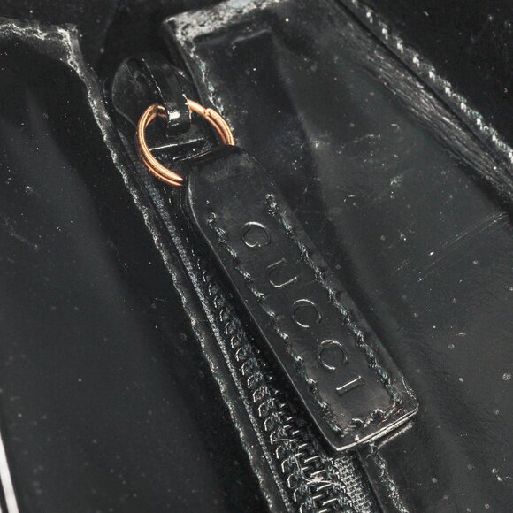 Gucci Tom Ford Era Patent Leather G-Hardware Bucket Bag - Picture 10 of 13